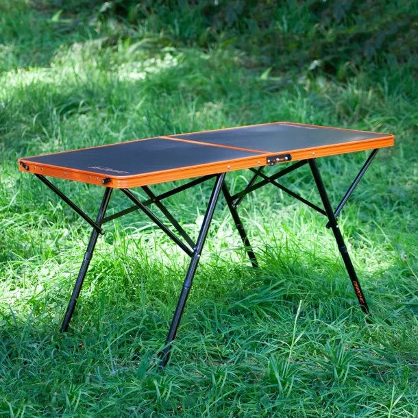 Traka Folding Camp Table